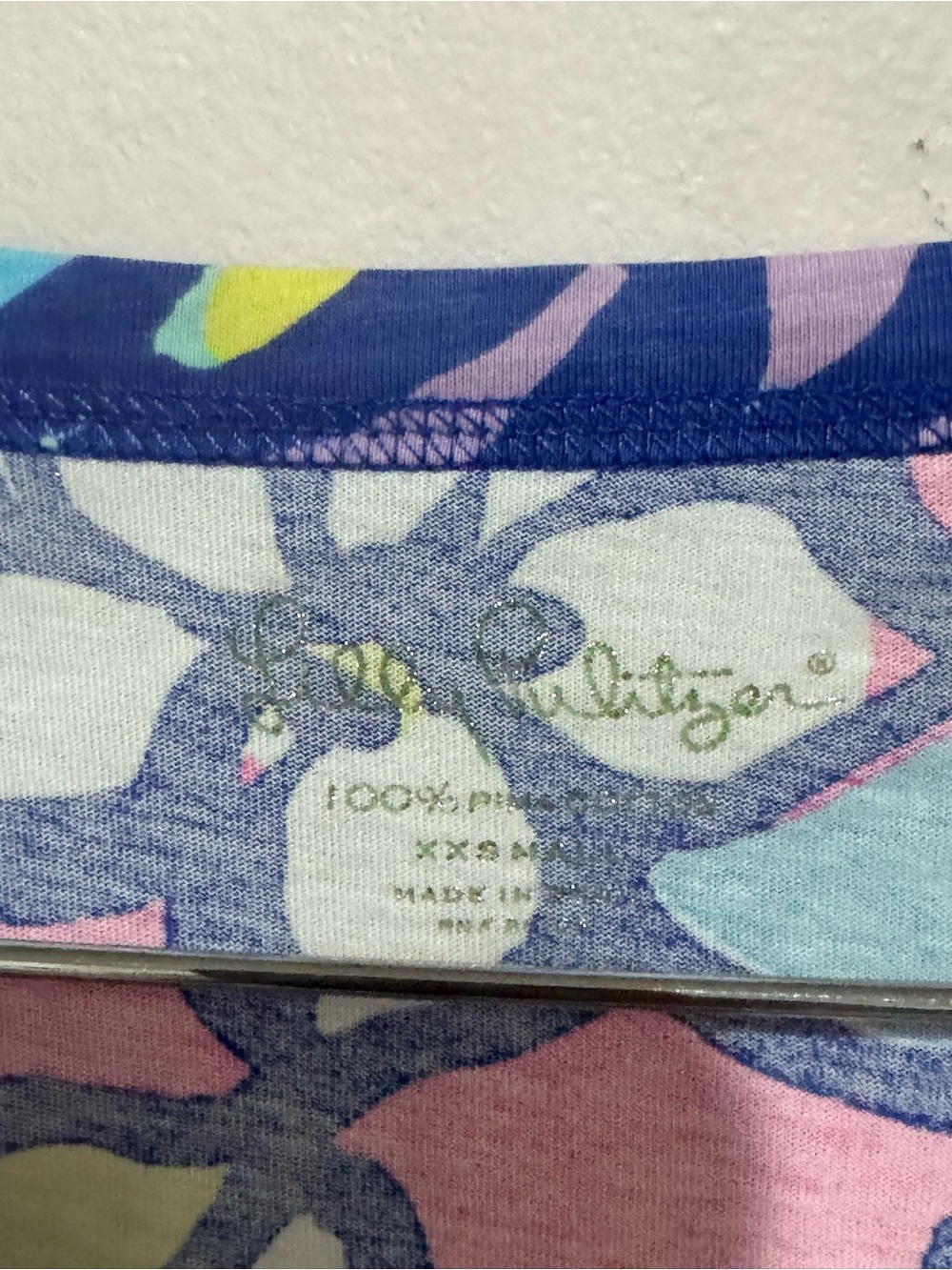 Lilly Pulitzer dress XXS multicolor floral Pima cotton knit shift V-neck short - Picture 2 of 4